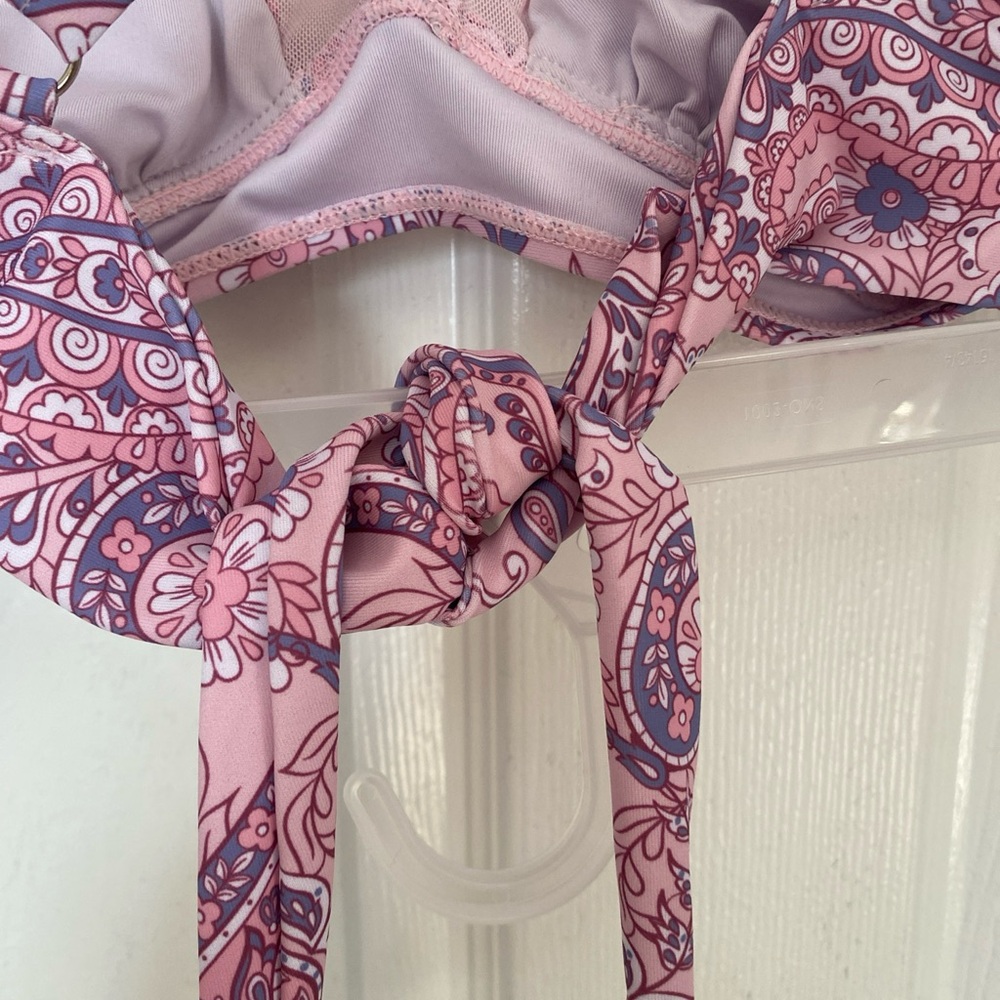 Sold - Picture 3 of 6